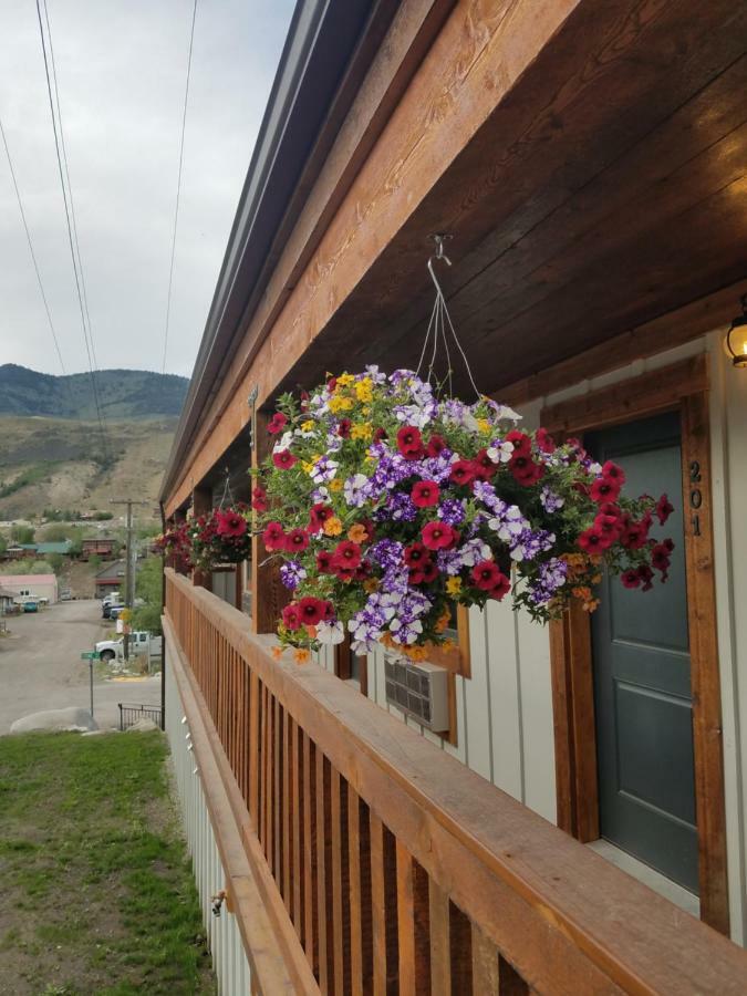 406 Lodge At Yellowstone Gardiner Exterior foto